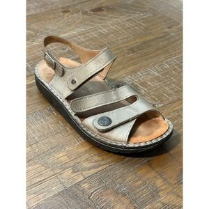 Finn Comfort Sandals Metallic Gold Comfort Adjustable Straps Women's 41 10 10.5